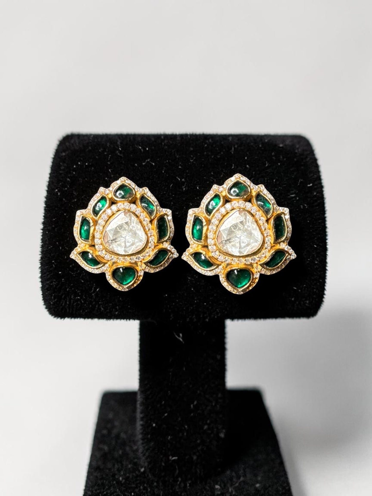 handcrafted silver traditional earring