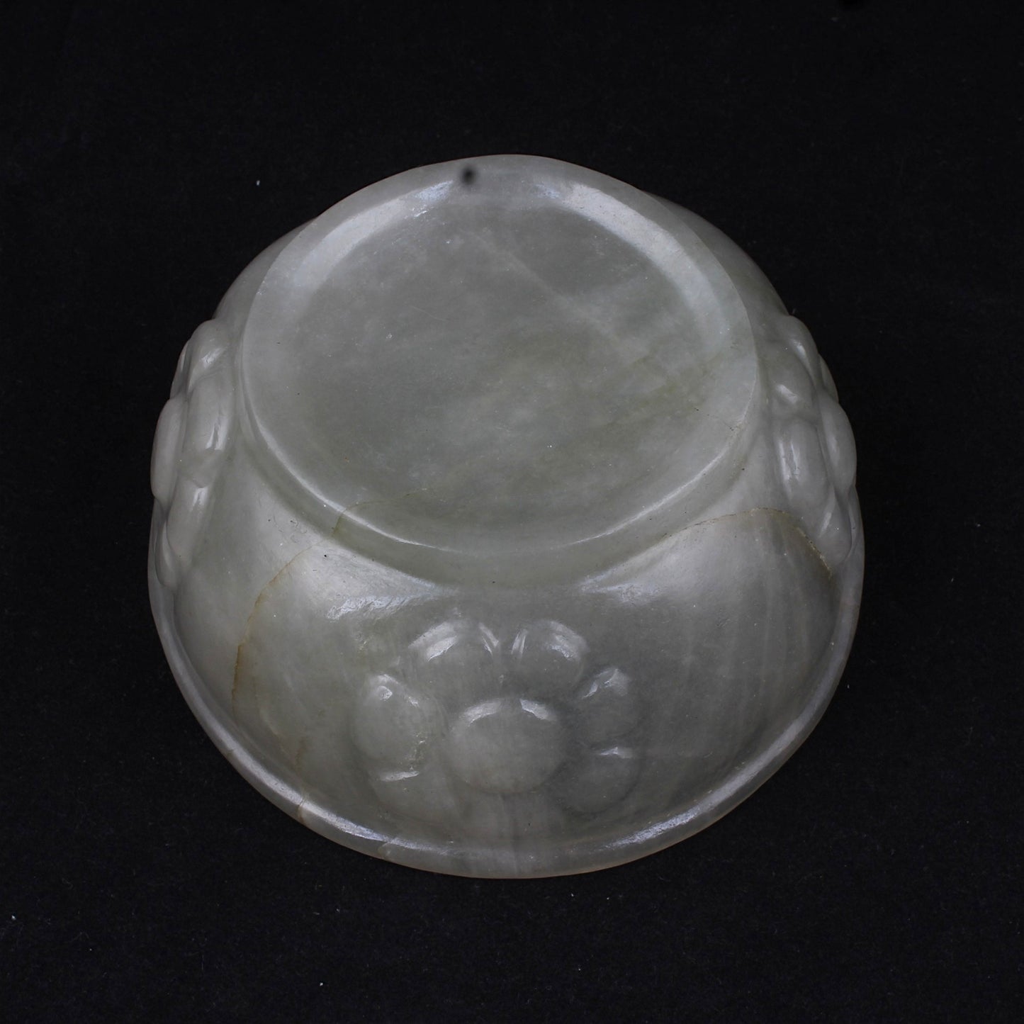 Green Jade Round Bowl Hand Carved Gemstone Natural Crystal Bowl for Healing, Meditation, Chakra Balancing Self-Love & Spiritual