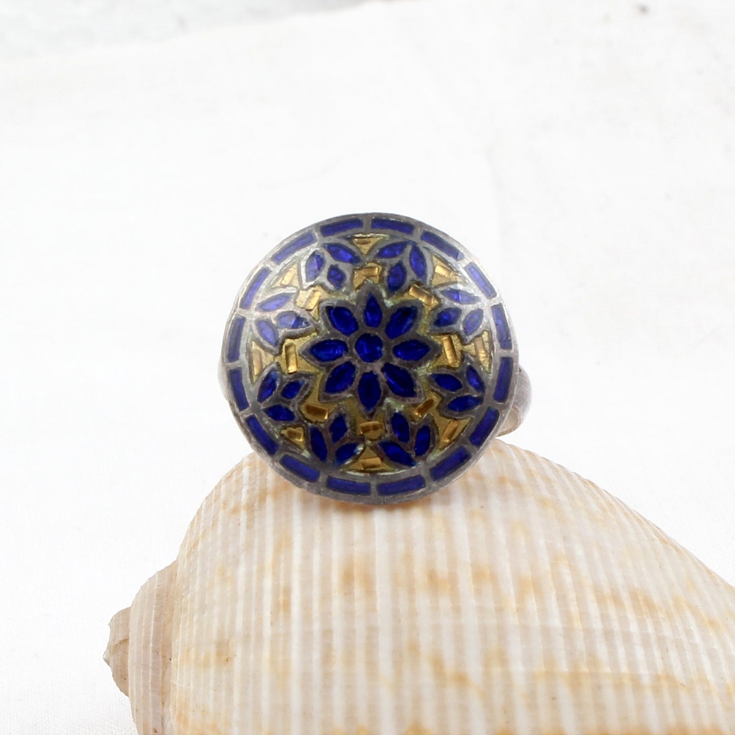 Round Leaf Floral Enamel Ring Handmade 925 Solid Sterling Silver Designer Ring Size 6 USA