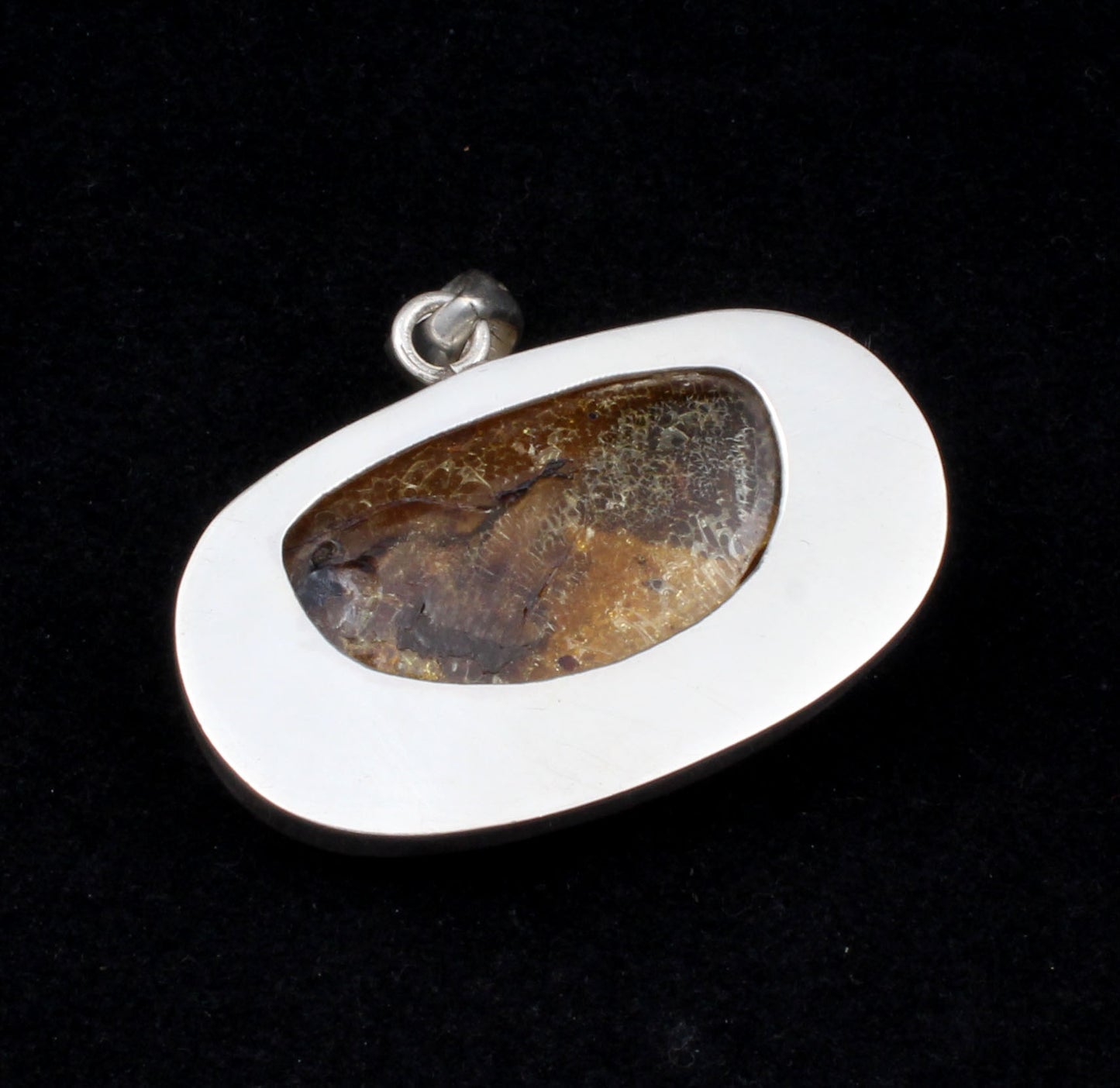 Natural Baltic Amber Pendant 925 Sterling Silver Bohemian Jewelry Oval Gemstone Handmade Pendant