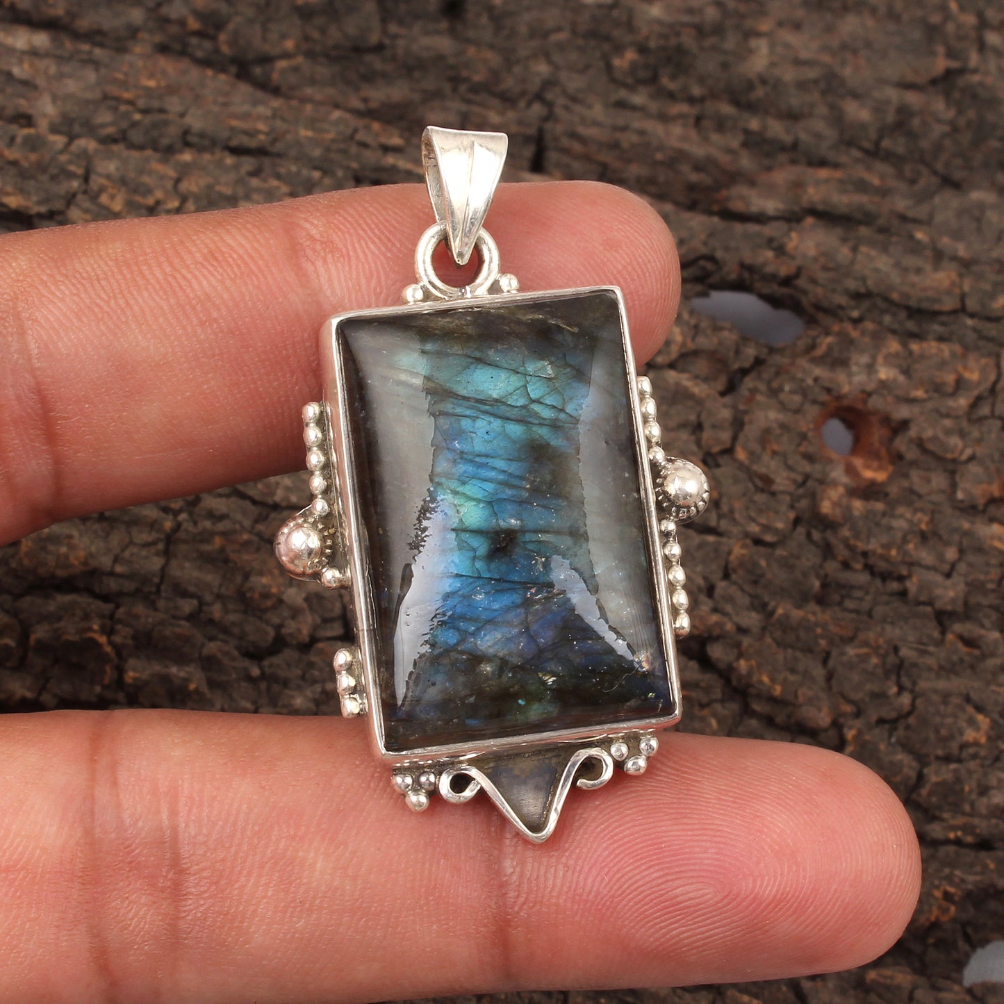 Natural Labradorite Gemstone Pendant Handmade 925 Sterling Silver Jewelry Pendant Boho Silver Jewelry For Gift