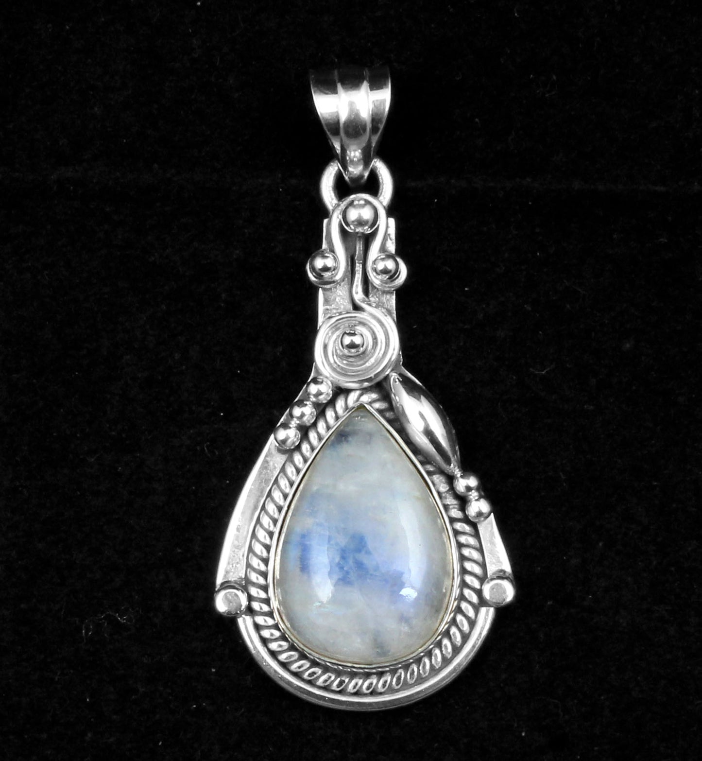 Boho Twisted Wire Design Moonstone Pendant 925 Sterling Silver Handmade Natural Gemstone Pendant