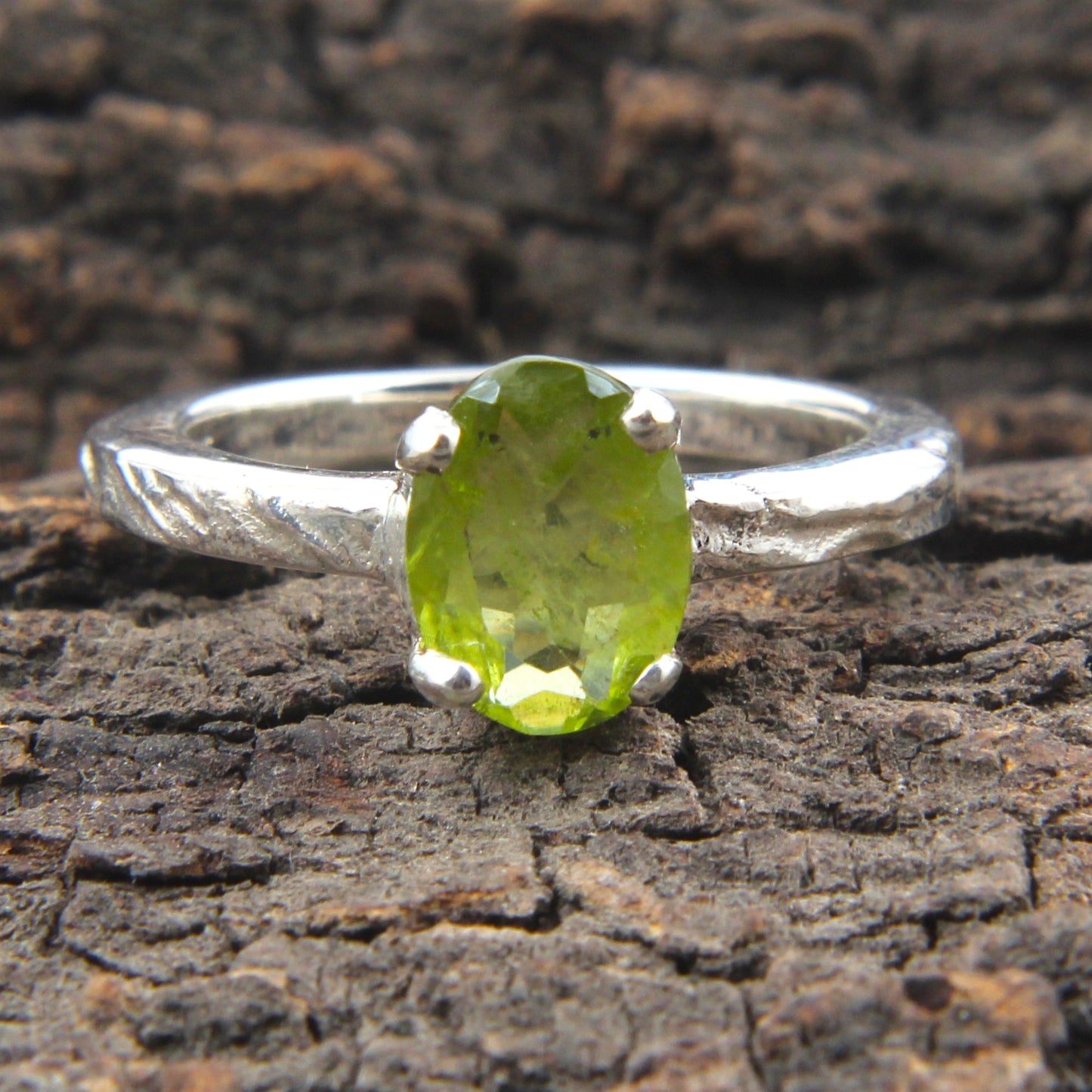 Peridot 925 Sterling Silver Handmade Prong Setting Ring August Birthstone Textured Band Ring