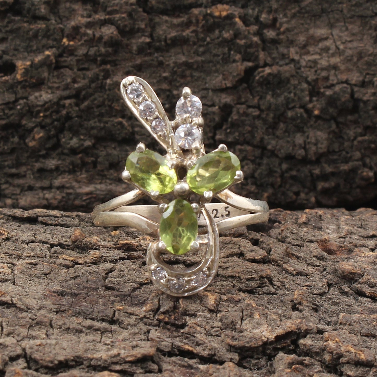 Peridot Ring with Cubiz Zirconia Handmade 925 Sterling Silver August Birthstone Ring Prong Setting Jewelry