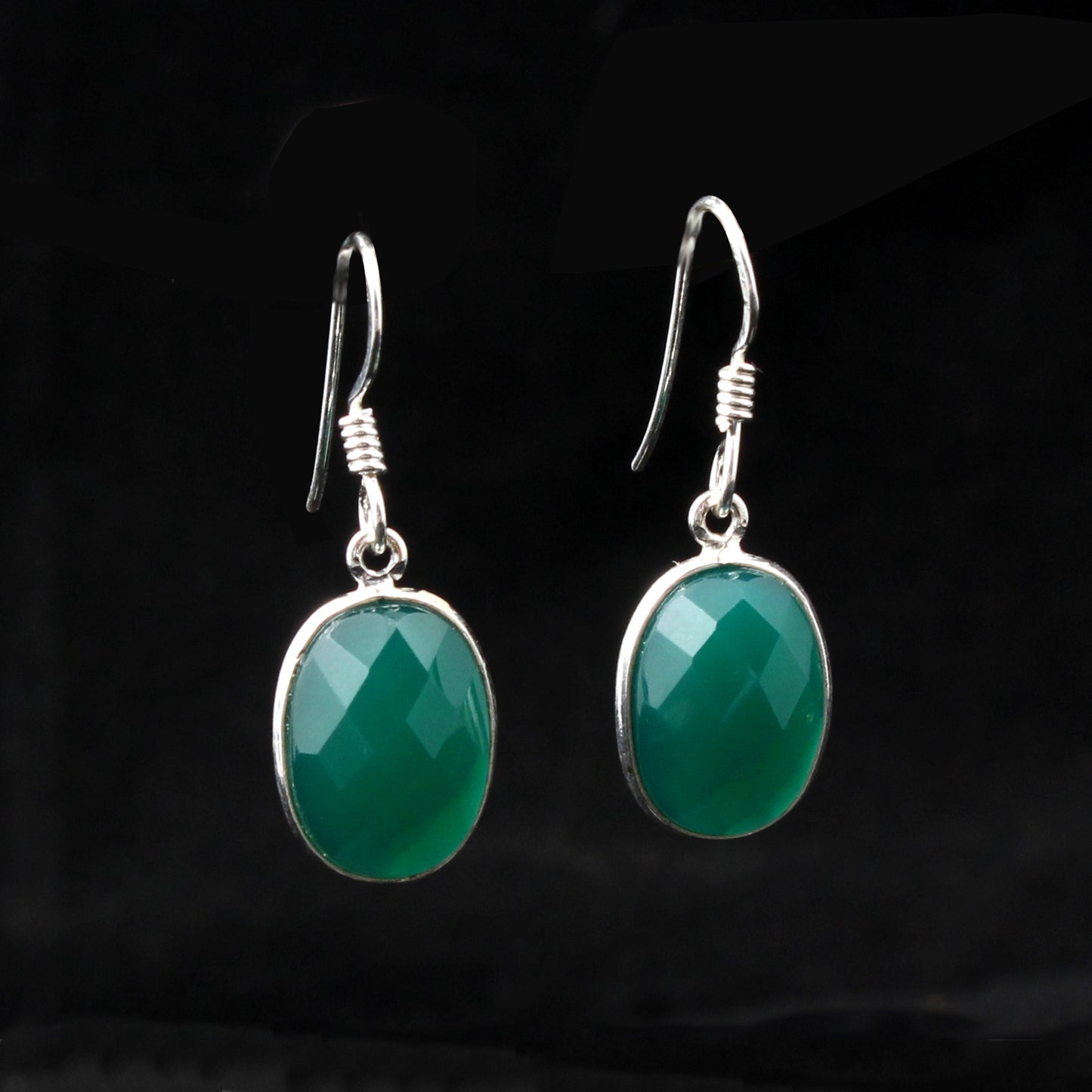 Green Onyx Earrings Oval Shape 925 Sterling Silver Dangle Jewelry