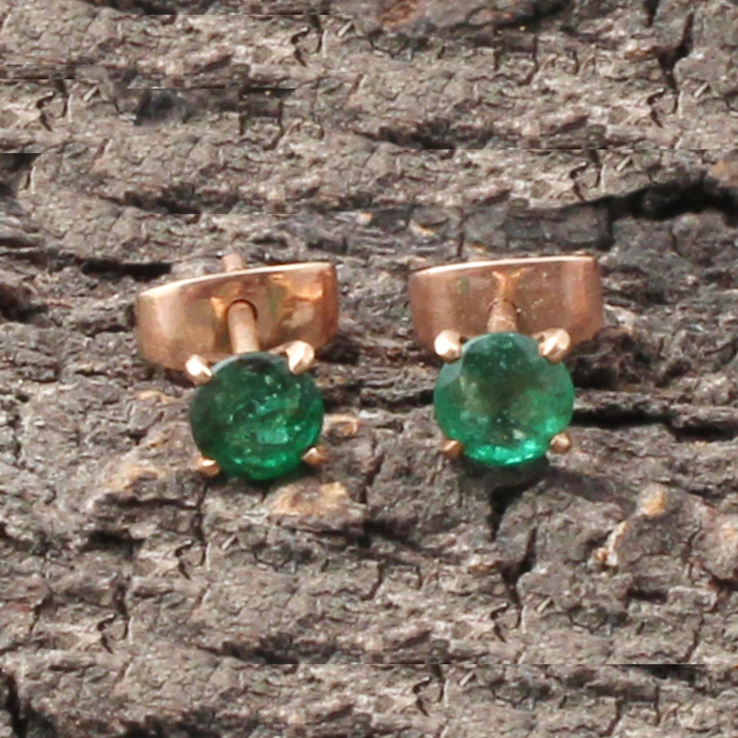 Emerald Gold Earring