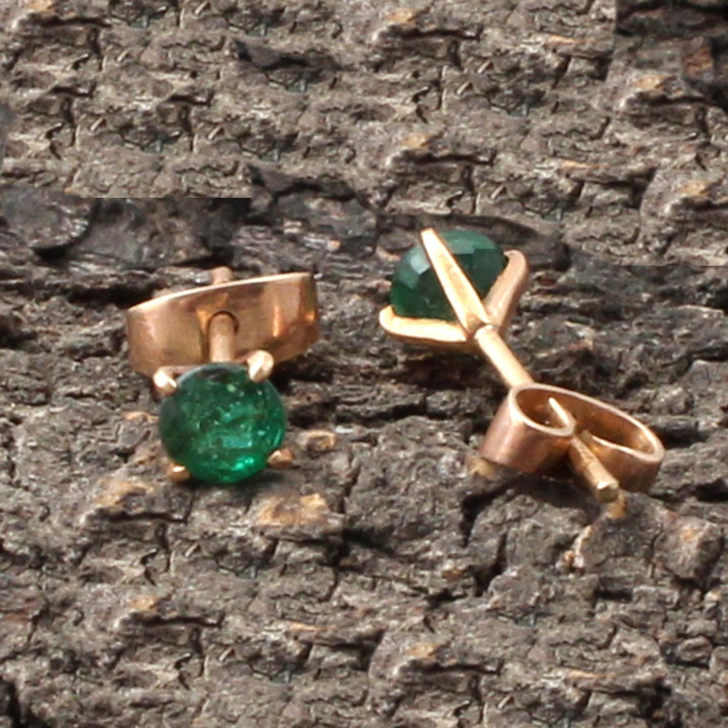 Emerald Gold Earring