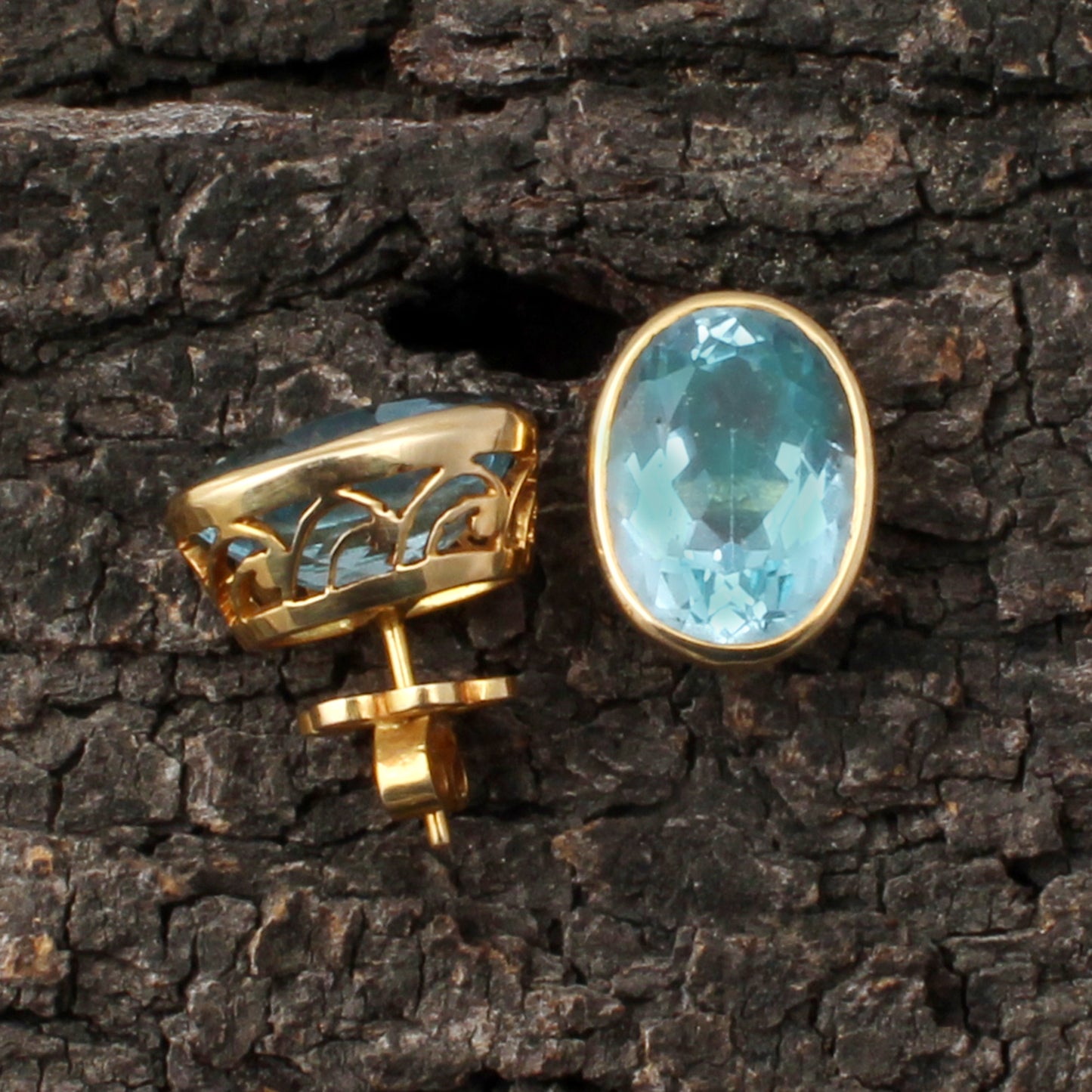 Blue Topaz Gold Earring