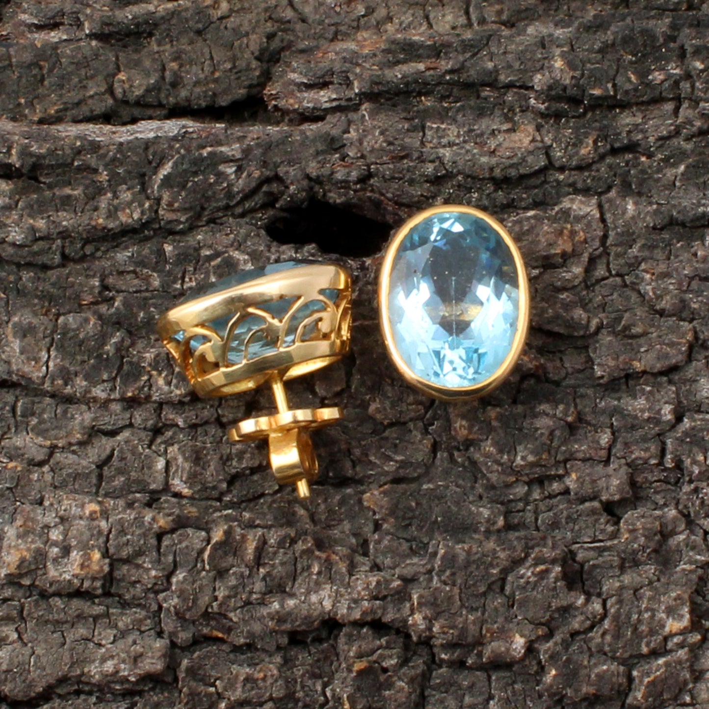 Blue Topaz Gold Earring