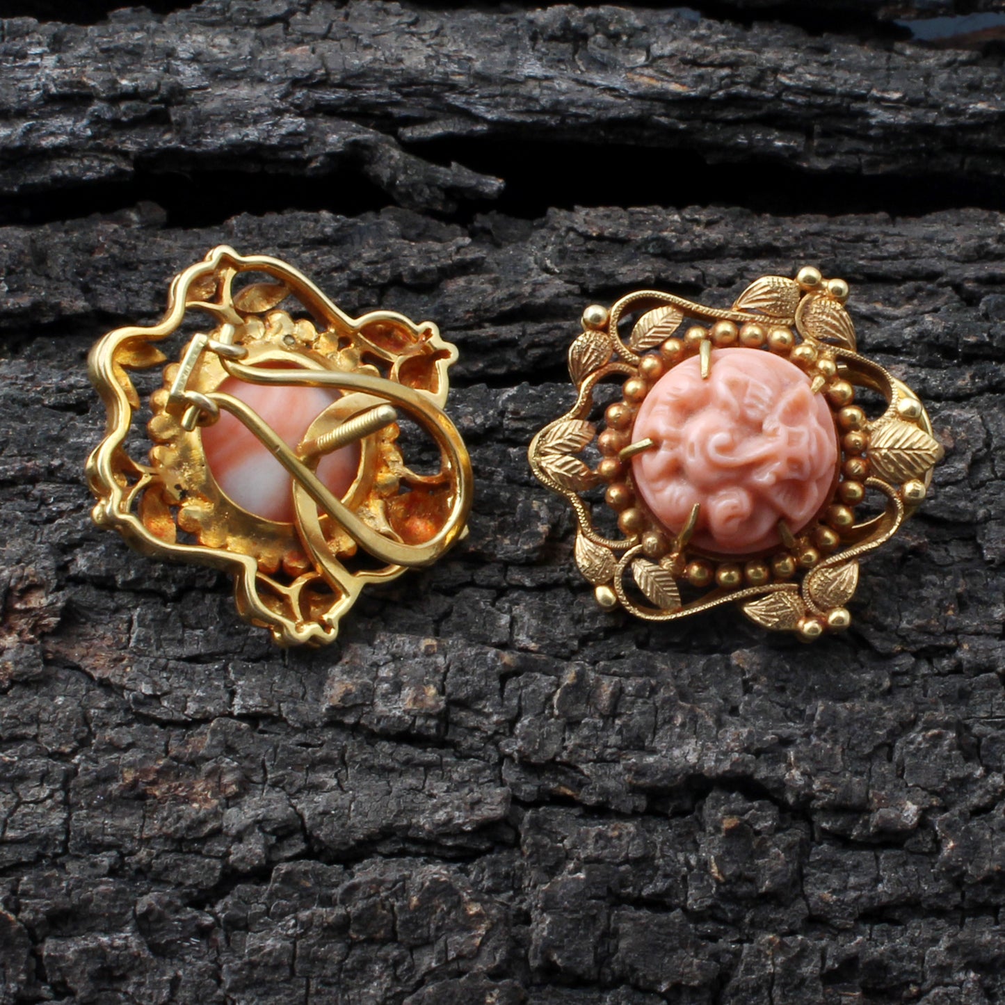 Coral(Italy) Gold Earring