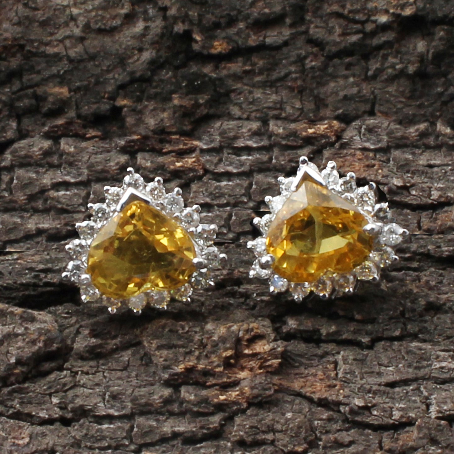 Yellow Sapphire And Diamonds Gold Earring