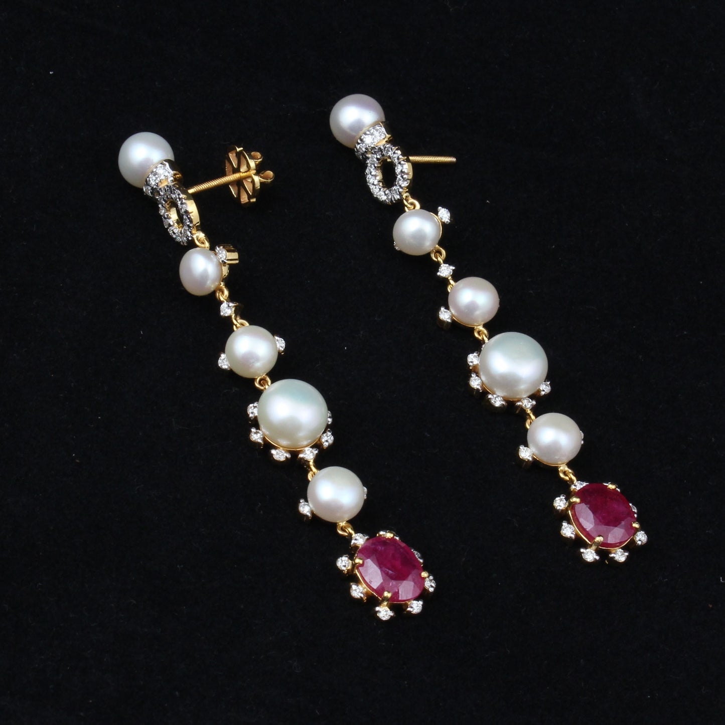 Glass Filled Ruby And Diamonds Gold Earring