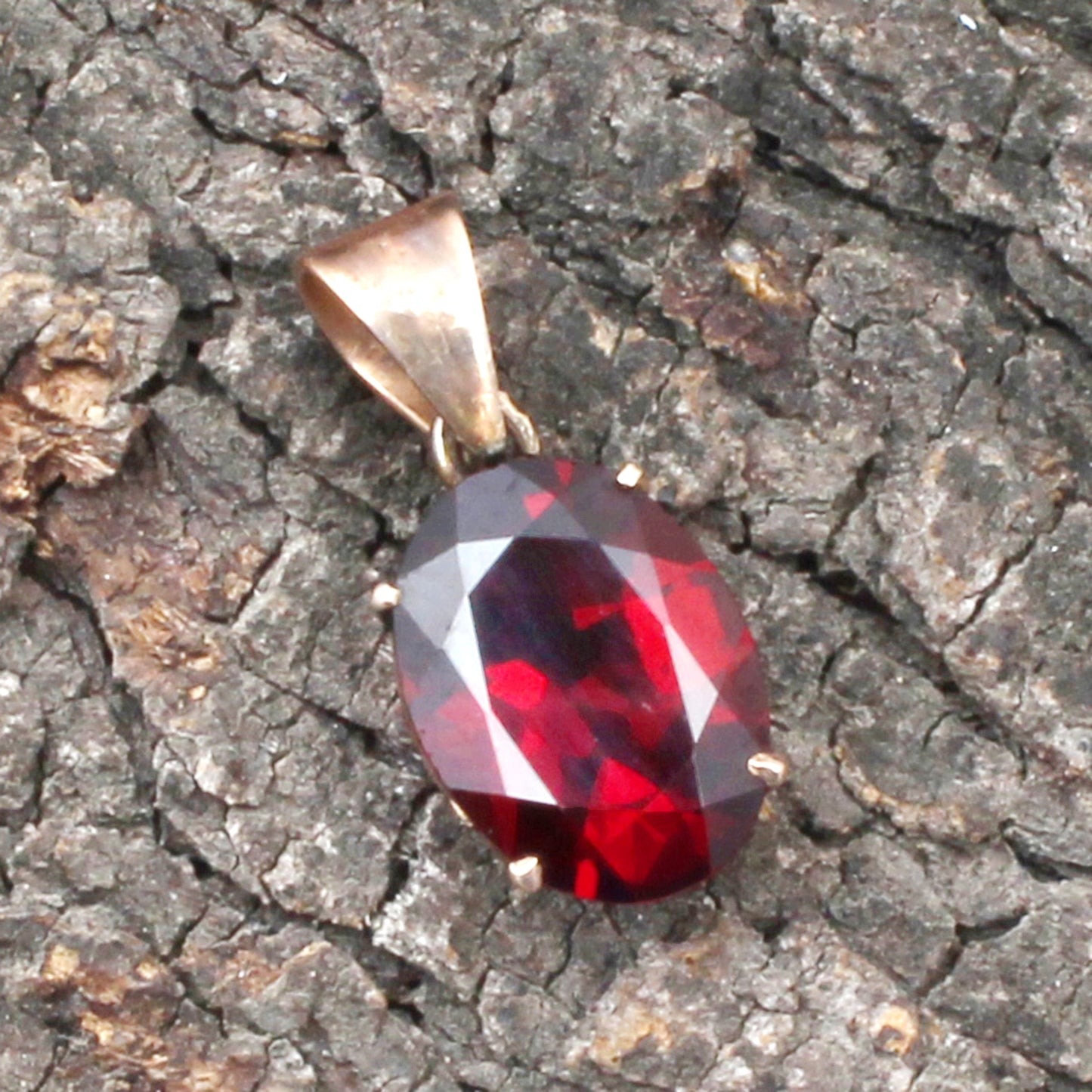 Garnet Gold Pendant