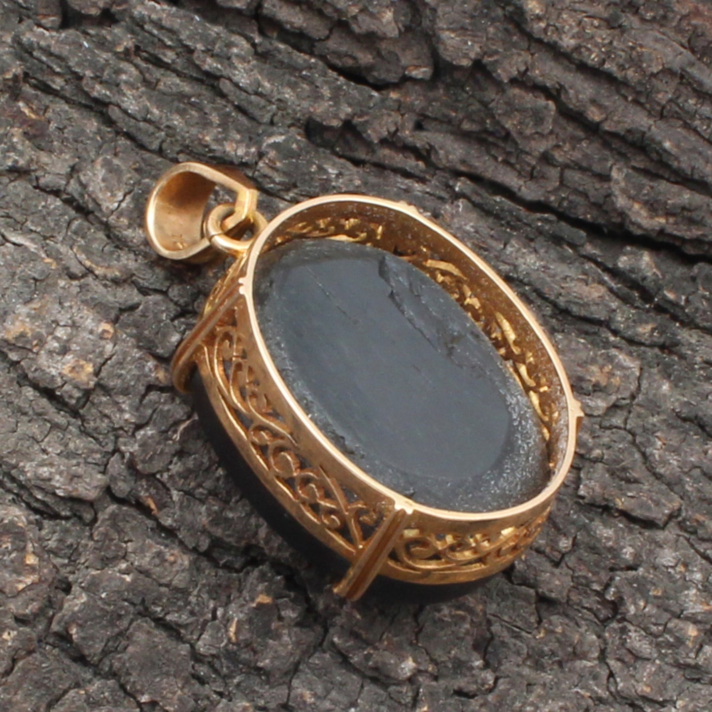 Blackstar Gold Pendant