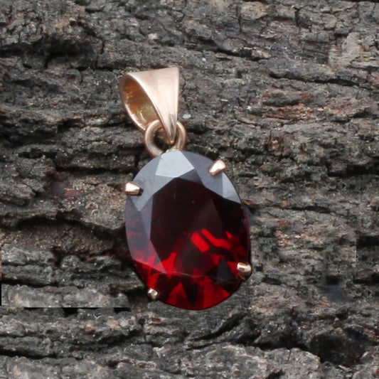 Garnet Gold Pendant