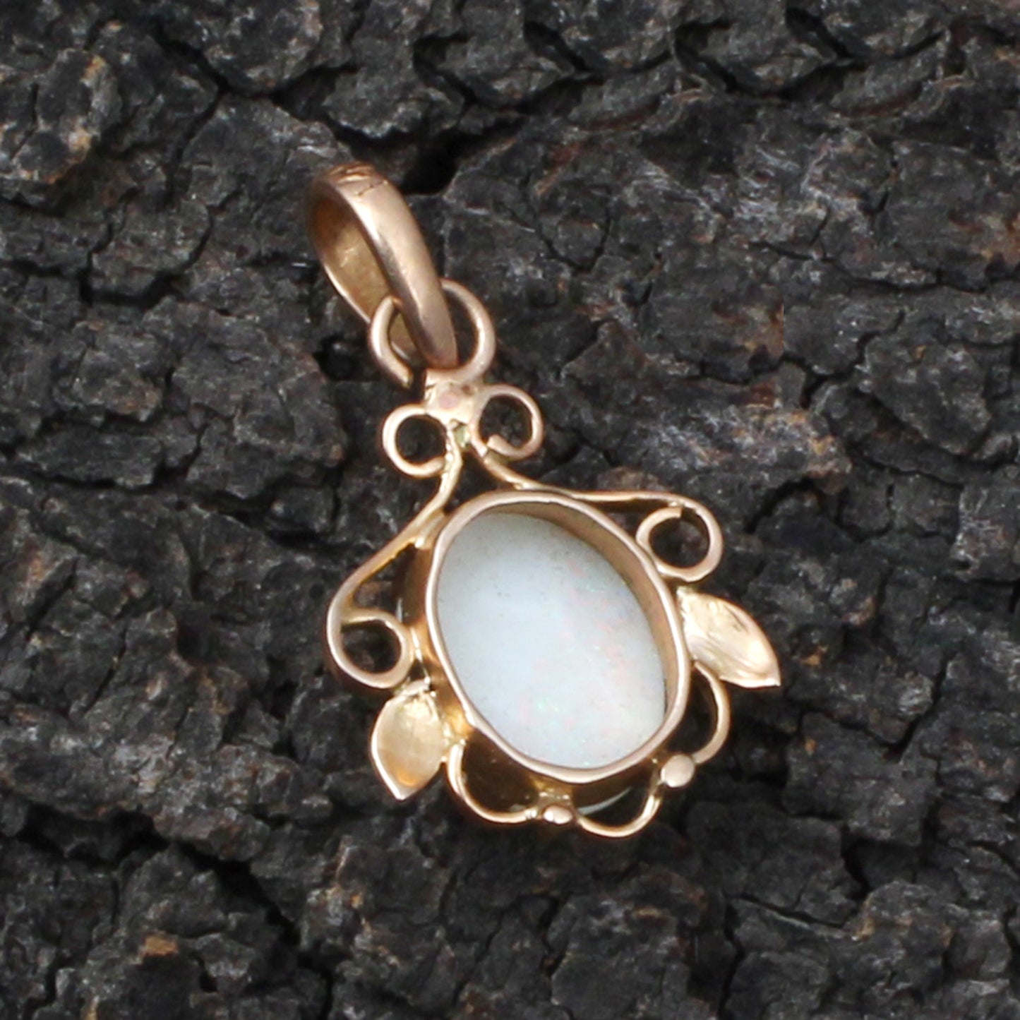 Opal Gold Pendant