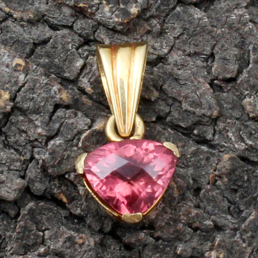 Turmuline Gold Pendant