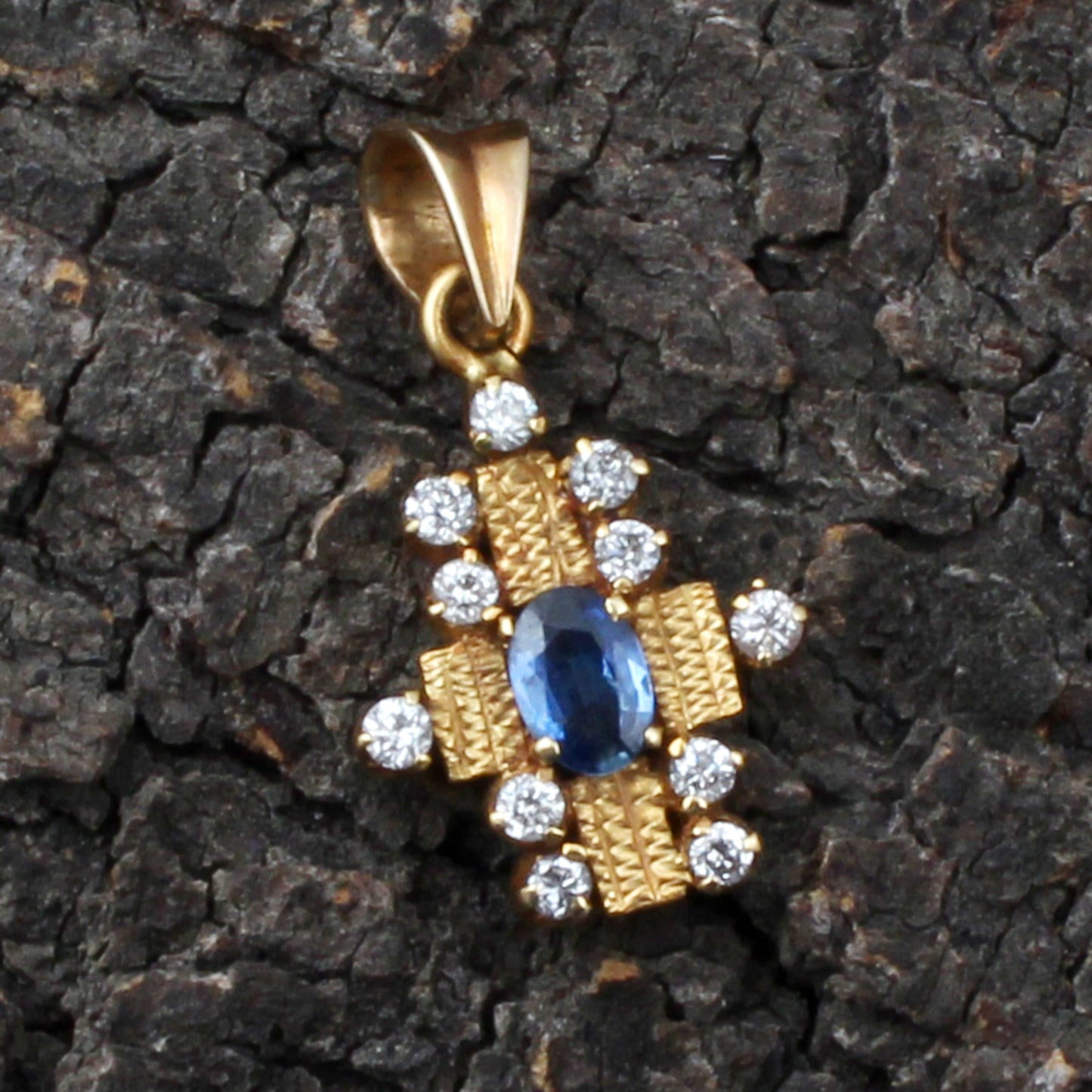 Sapphire And Diamonds Gold Pendant