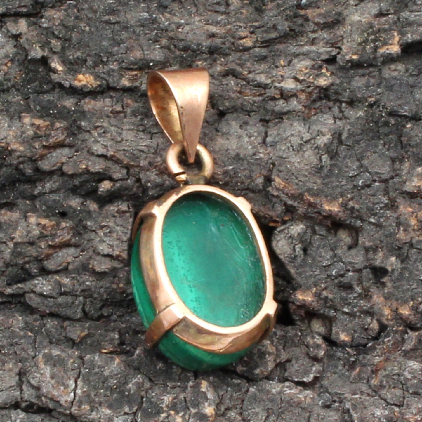 Malachite Gold Pendant