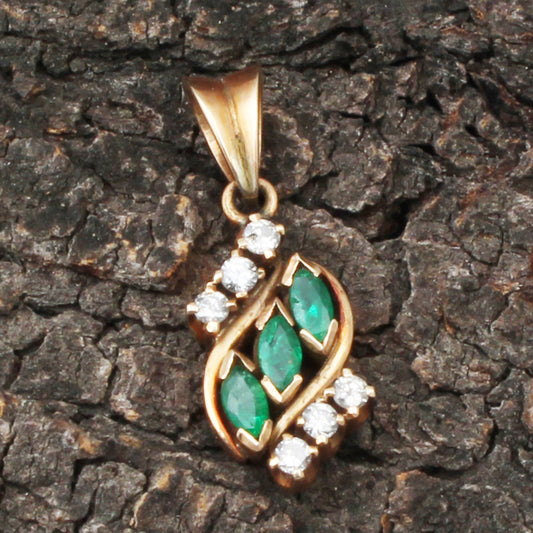 Emerald And Diamonds Gold Pendant