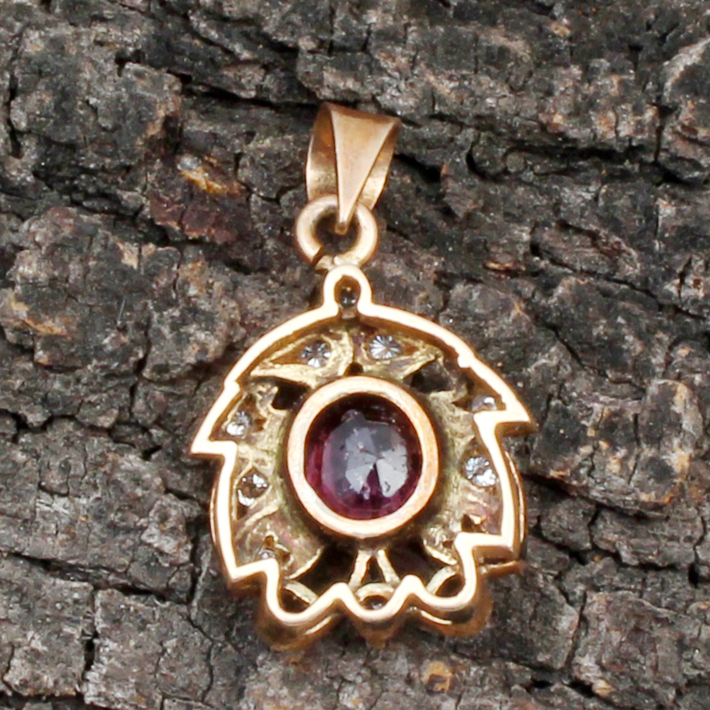 Ruby(Indian) And Diamonds Gold Pendant