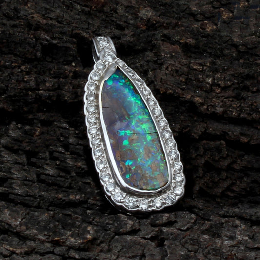 Opal(Burma) And Diamonds Gold Pendant