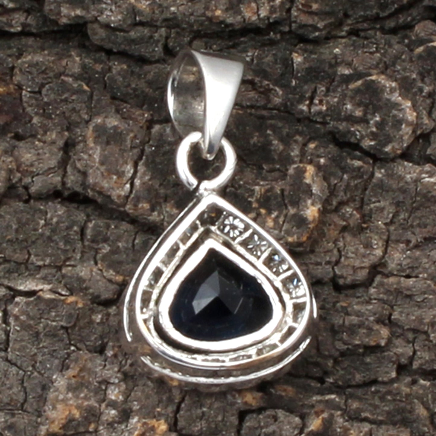 Sapphire And Diamonds Gold Pendant