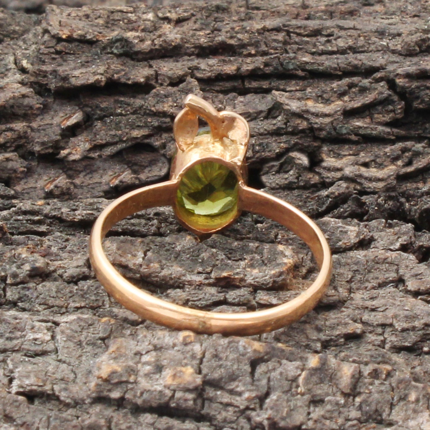 Peridote(Arizona) Gold Ring