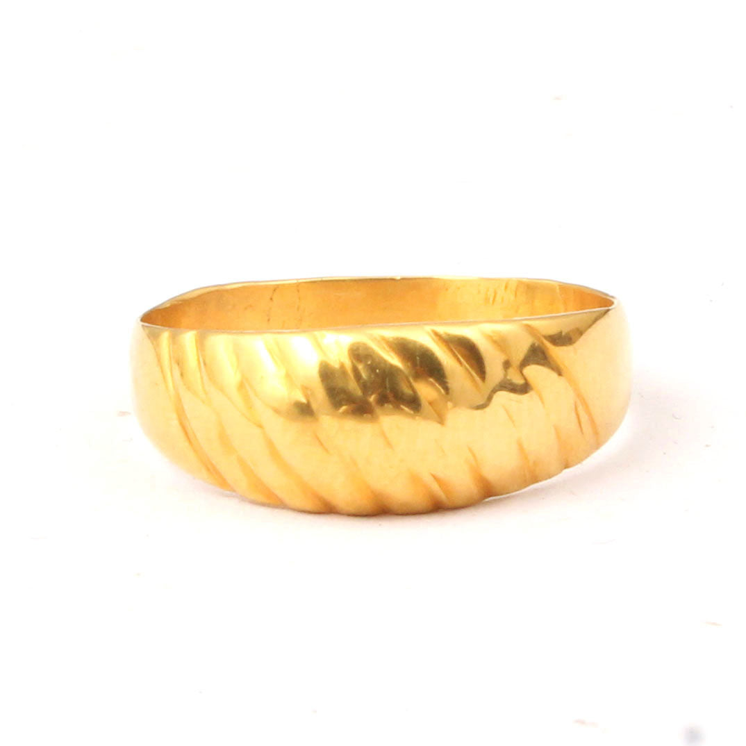 Plain Gold Ring