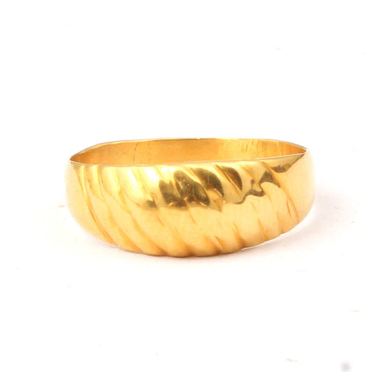 Plain Gold Ring