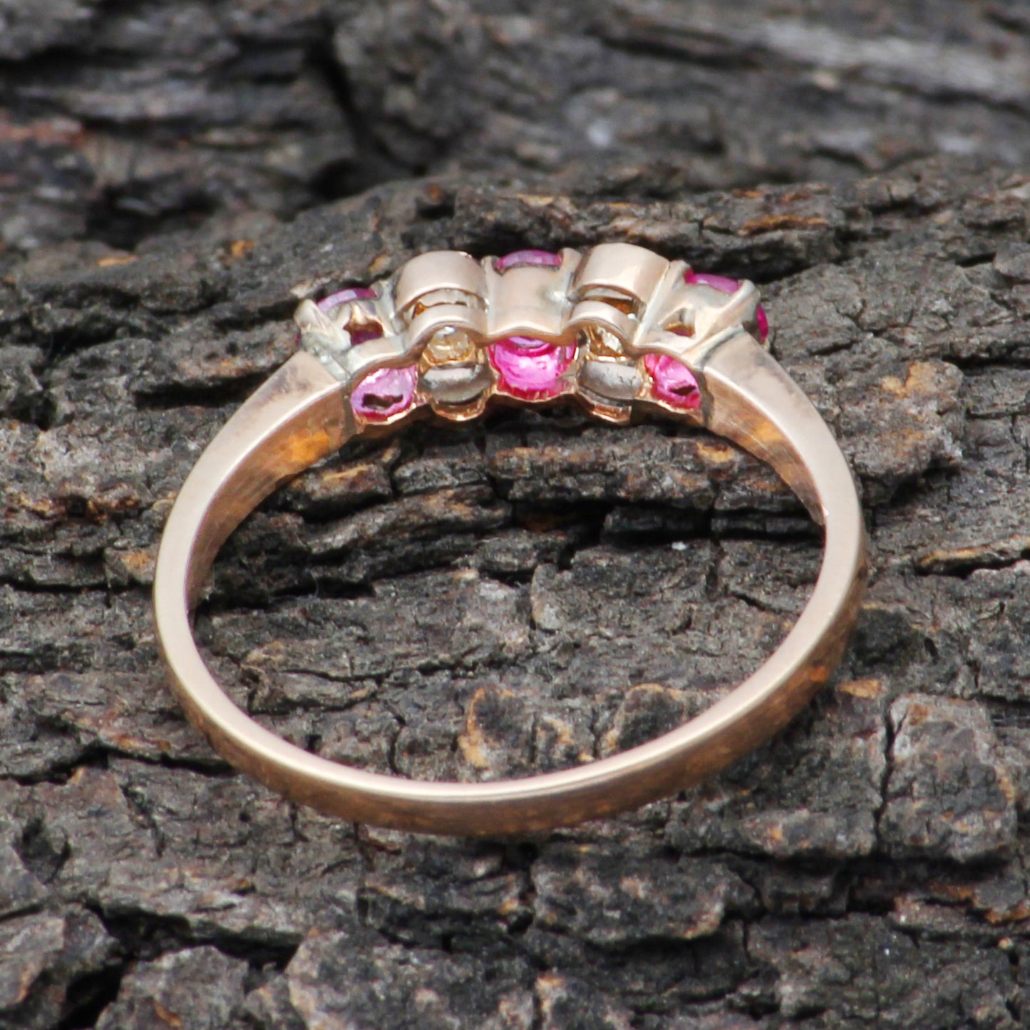 Ruby(Burma) And Diamonds Gold Ring