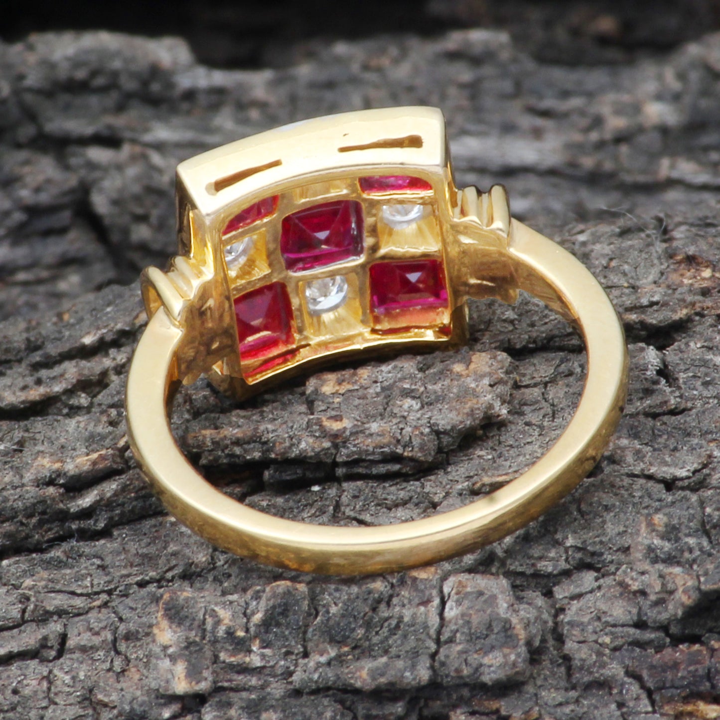 Ruby(Thai) And Diamonds Gold Ring