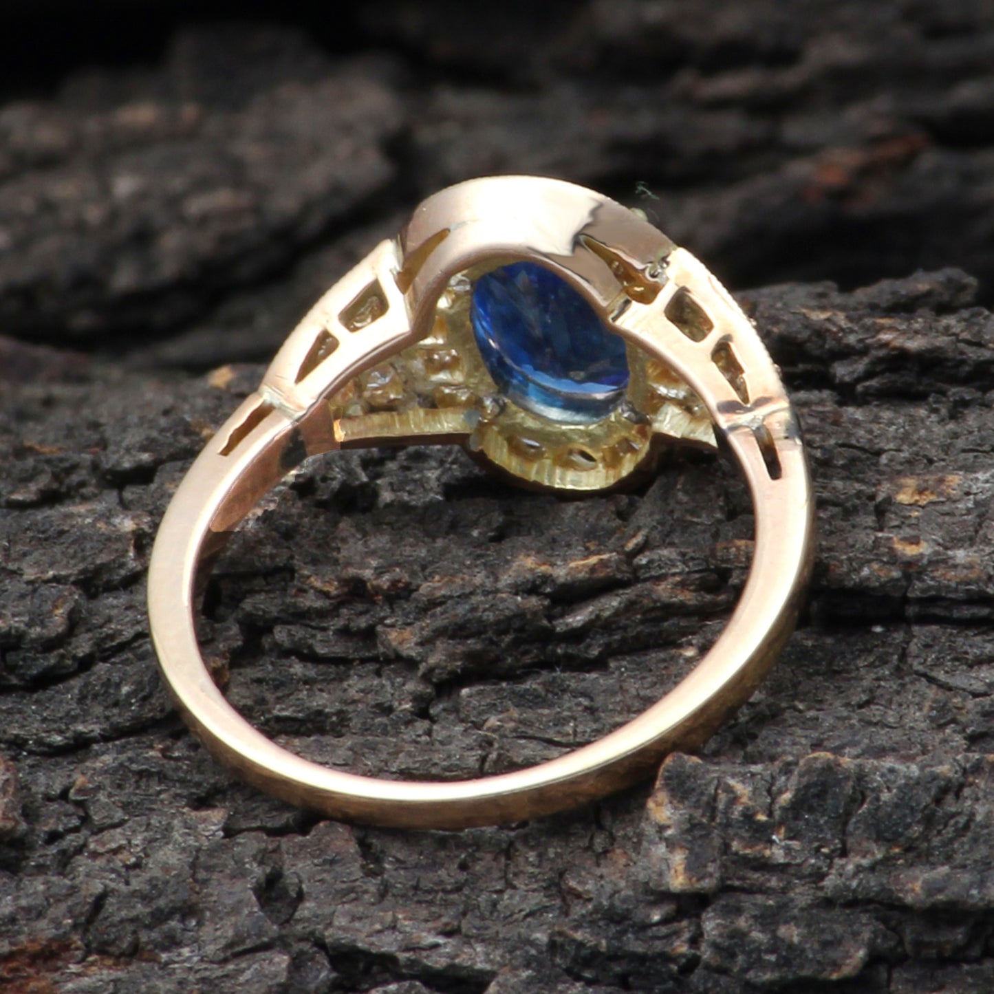 Sapphire And Diamonds Gold Ring