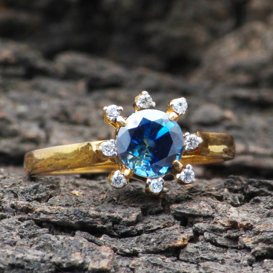 Sapphire(Natural) And Diamonds Gold Ring