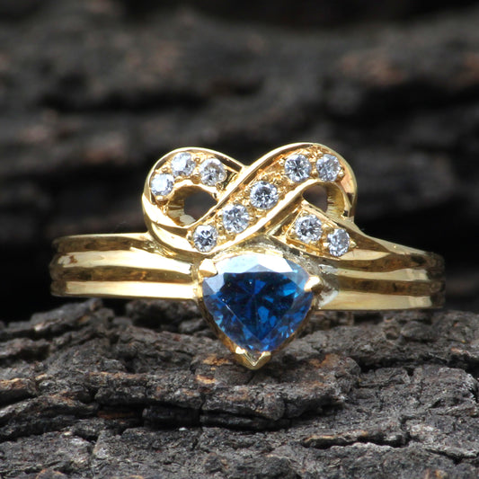 Sapphire(Natural) And Diamonds Gold Ring