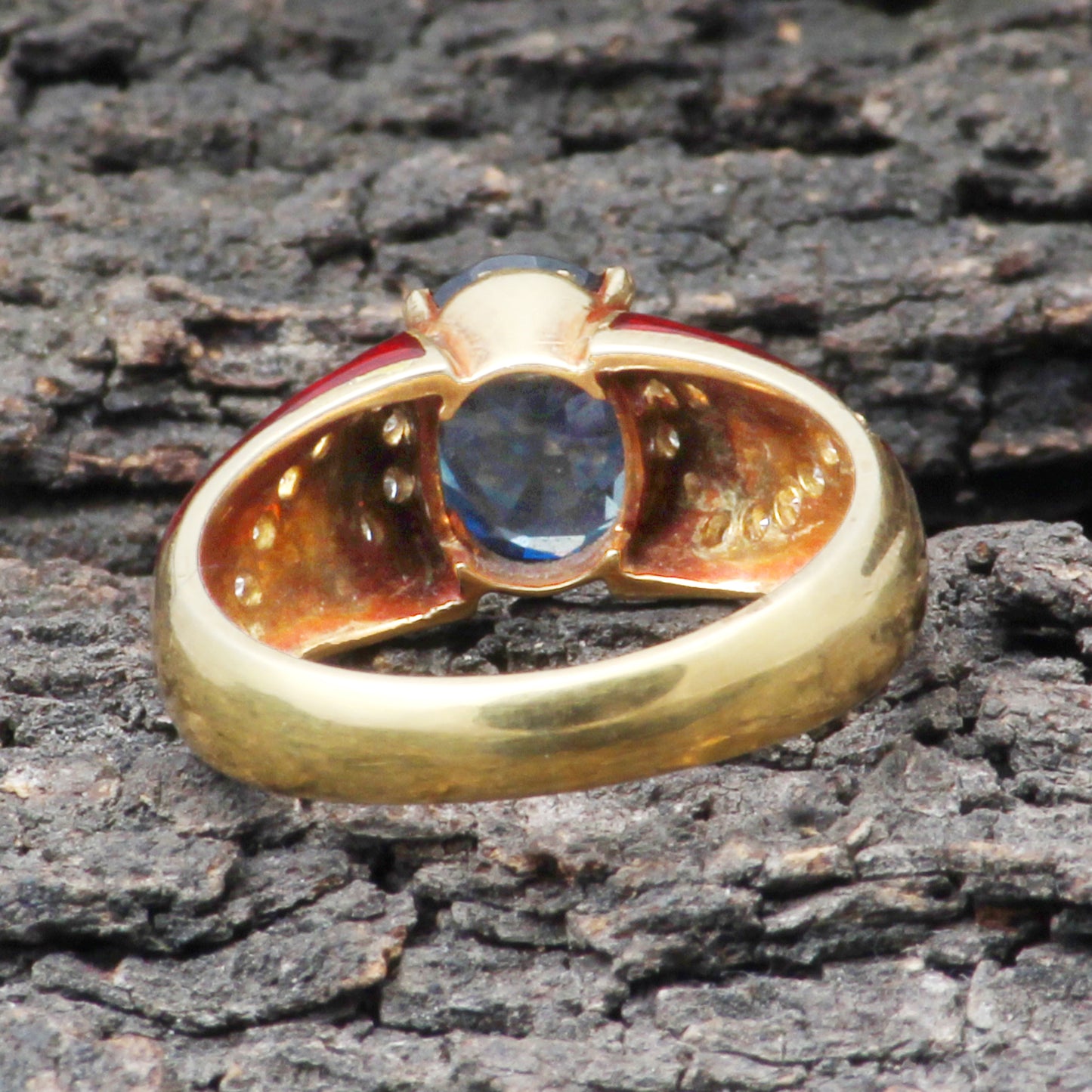 Sapphire(Natural) And Diamonds Gold Ring