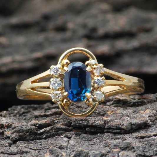 Sapphire(Natural) And Diamonds Gold Ring