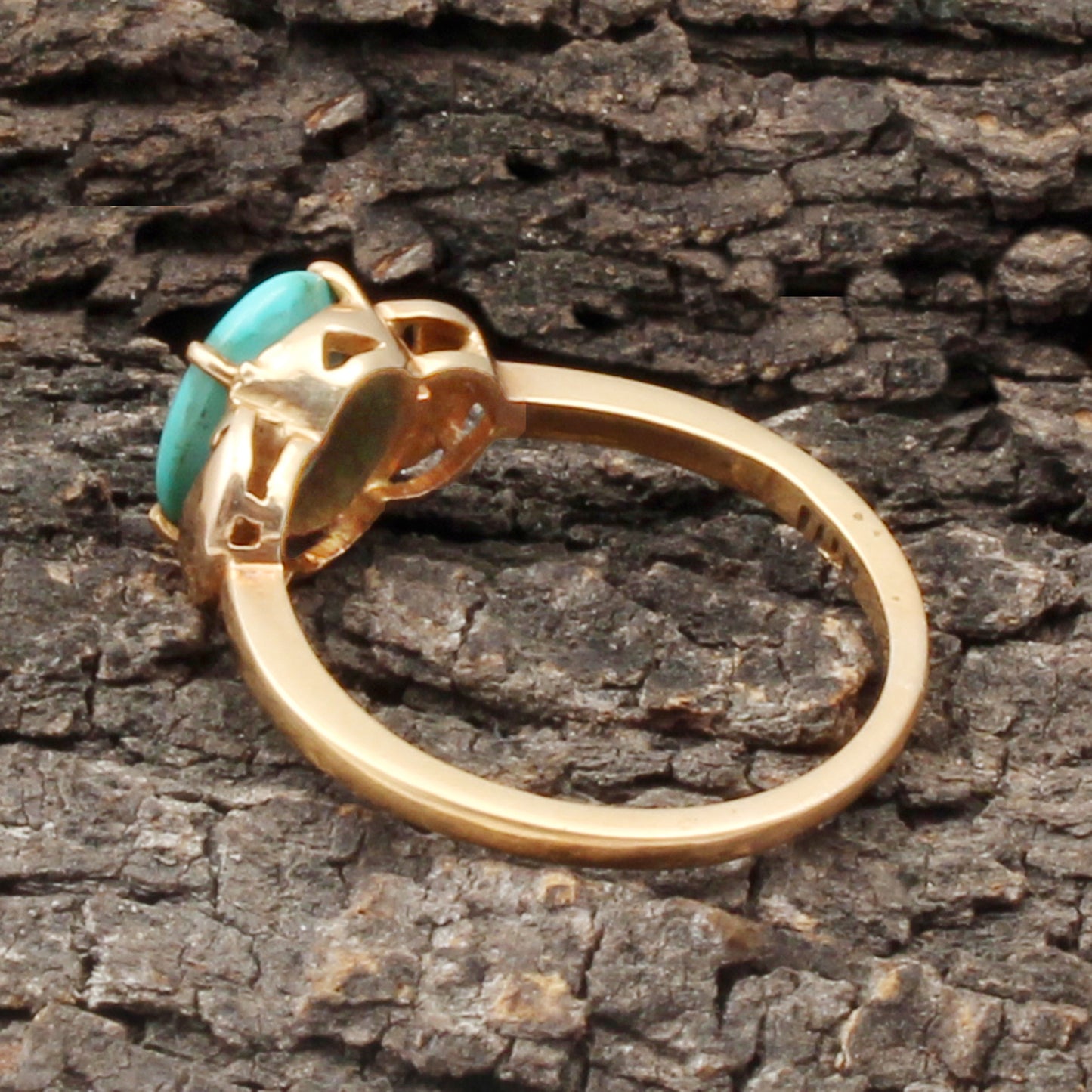 Turquoise(Arizona) Gold Ring