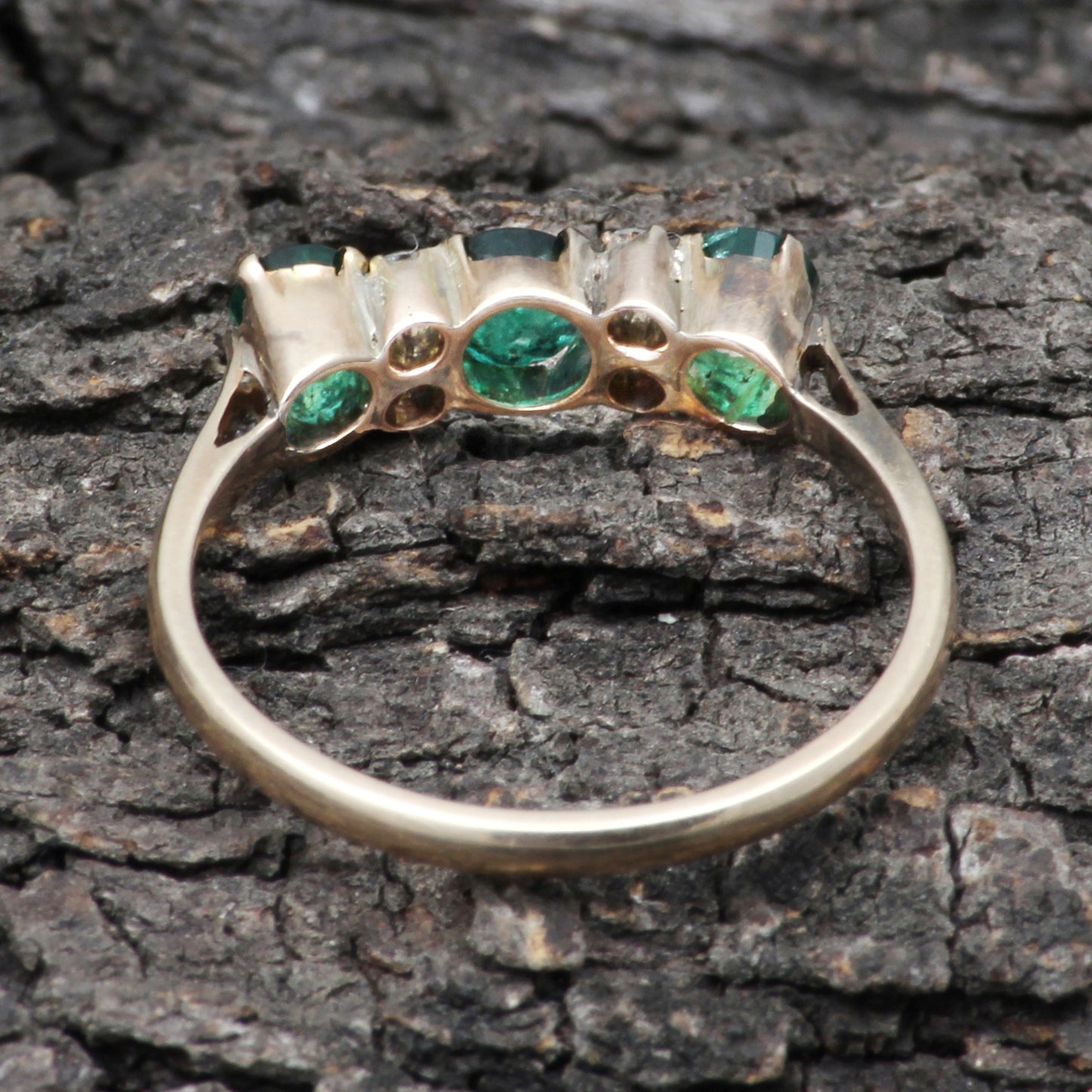 Emerald(Indian) And Diamonds Gold Ring