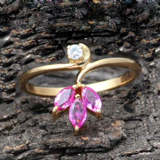 Ruby(Burma) And Diamonds Gold Ring