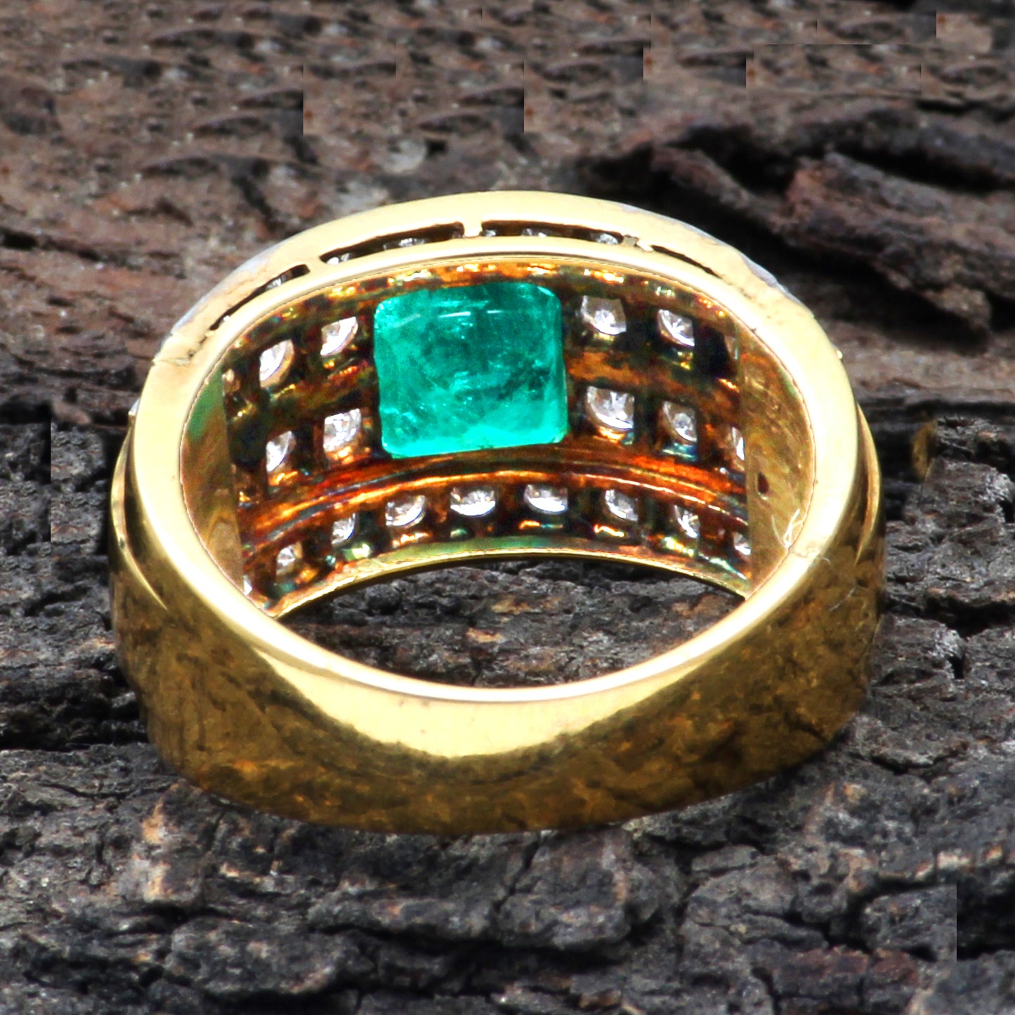 Emerald(Zambian) And Diamonds Gold Ring