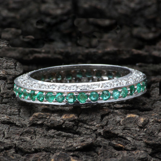 Emerald And Diamonds Gold Ring