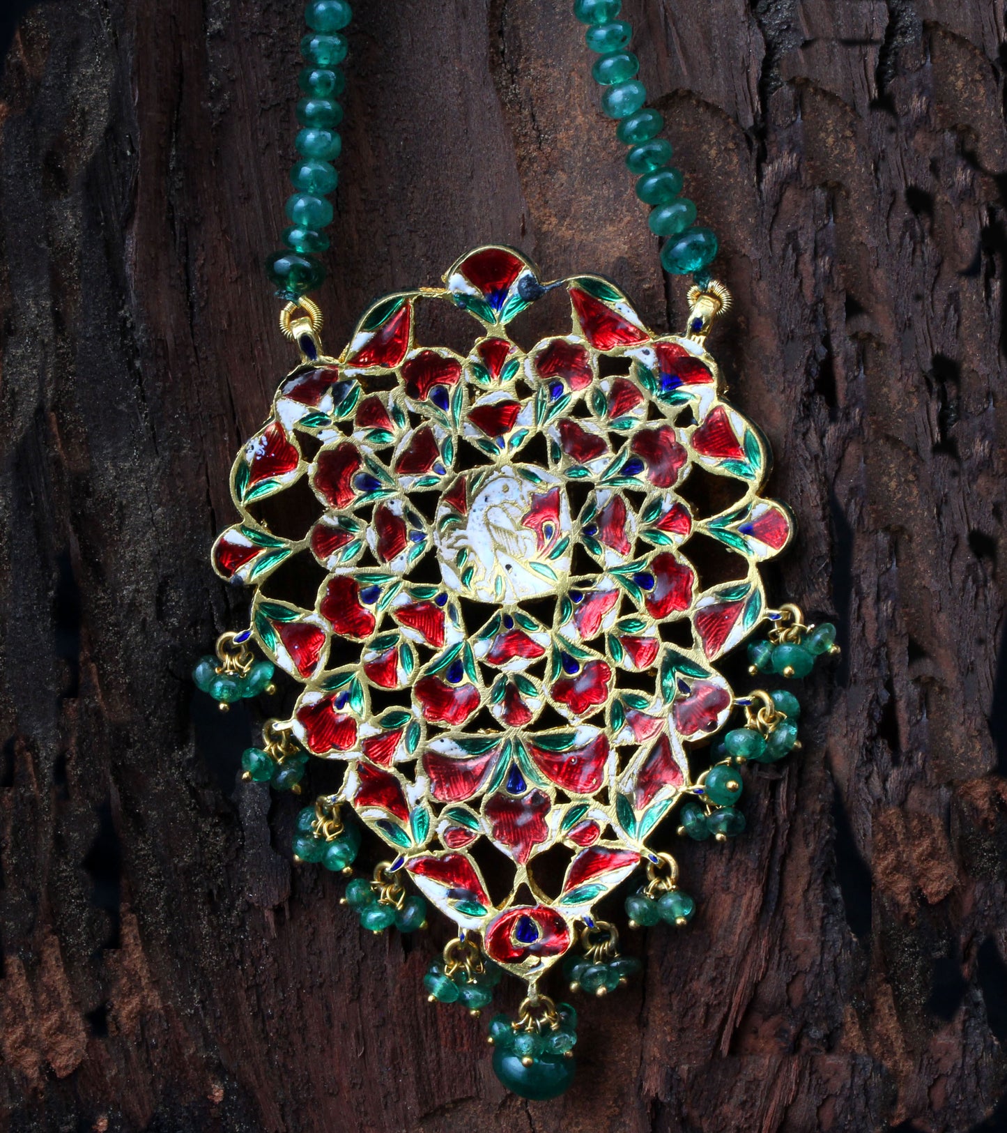 kundan diamond polki earring pendant set with emerald beads