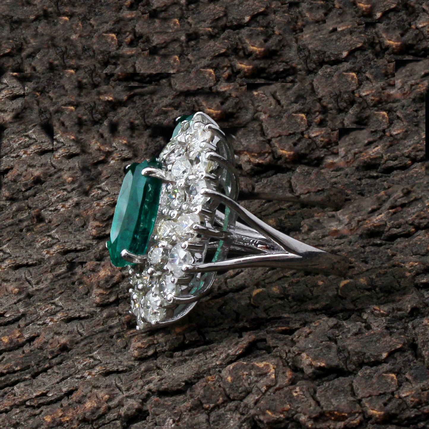 emerald diamond pendant earring set