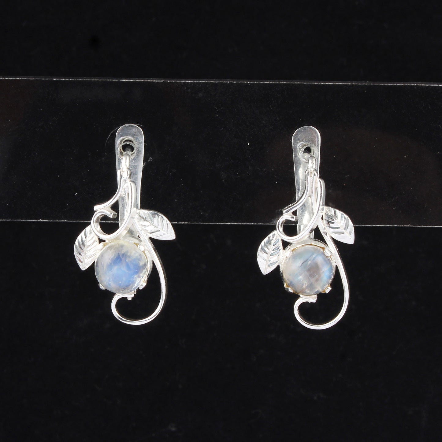 Leaf Charm Rainbow Moonstone Earrings 925 Sterling Silver Earrings Handmade Oval Shape Prong Setting Earrings