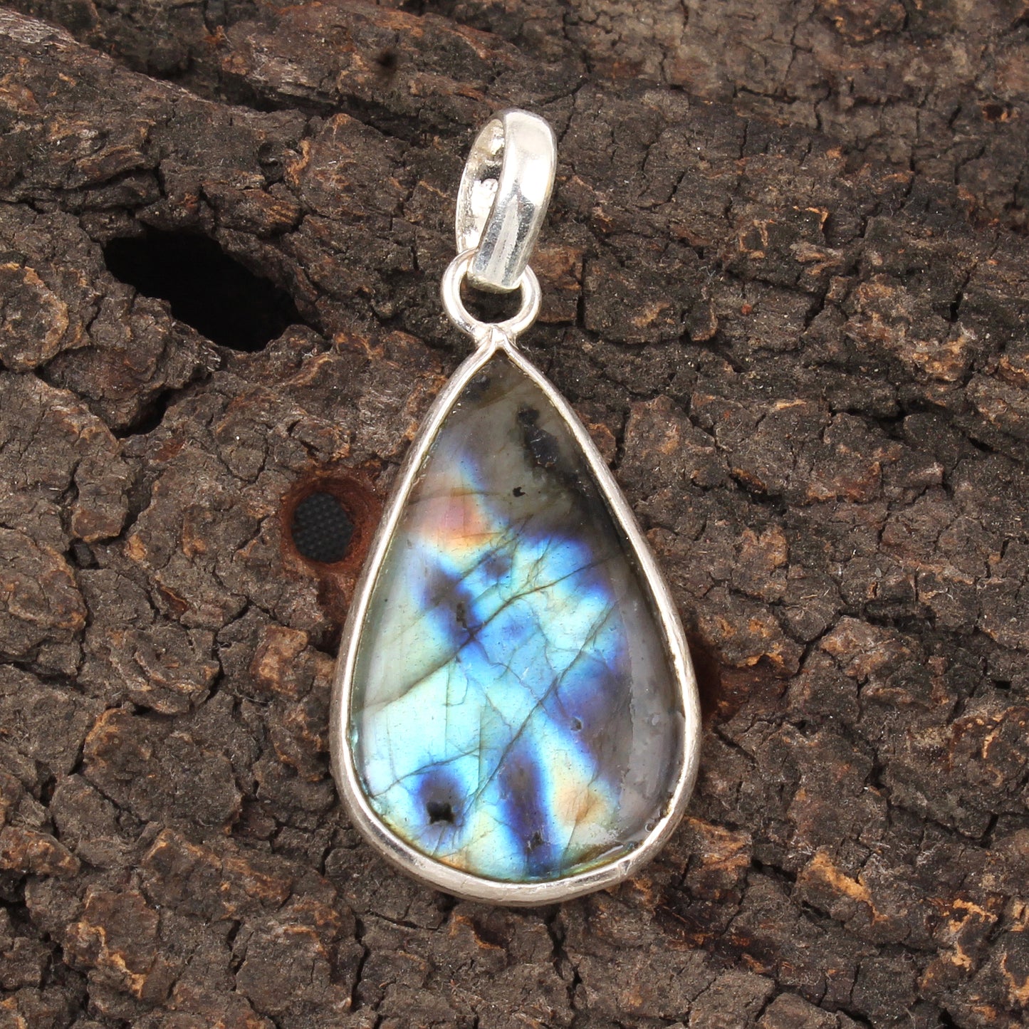 Natural Labradorite Pendant 925 Sterling Silver Bezel Setting Pear Shape Gemstone Pendant