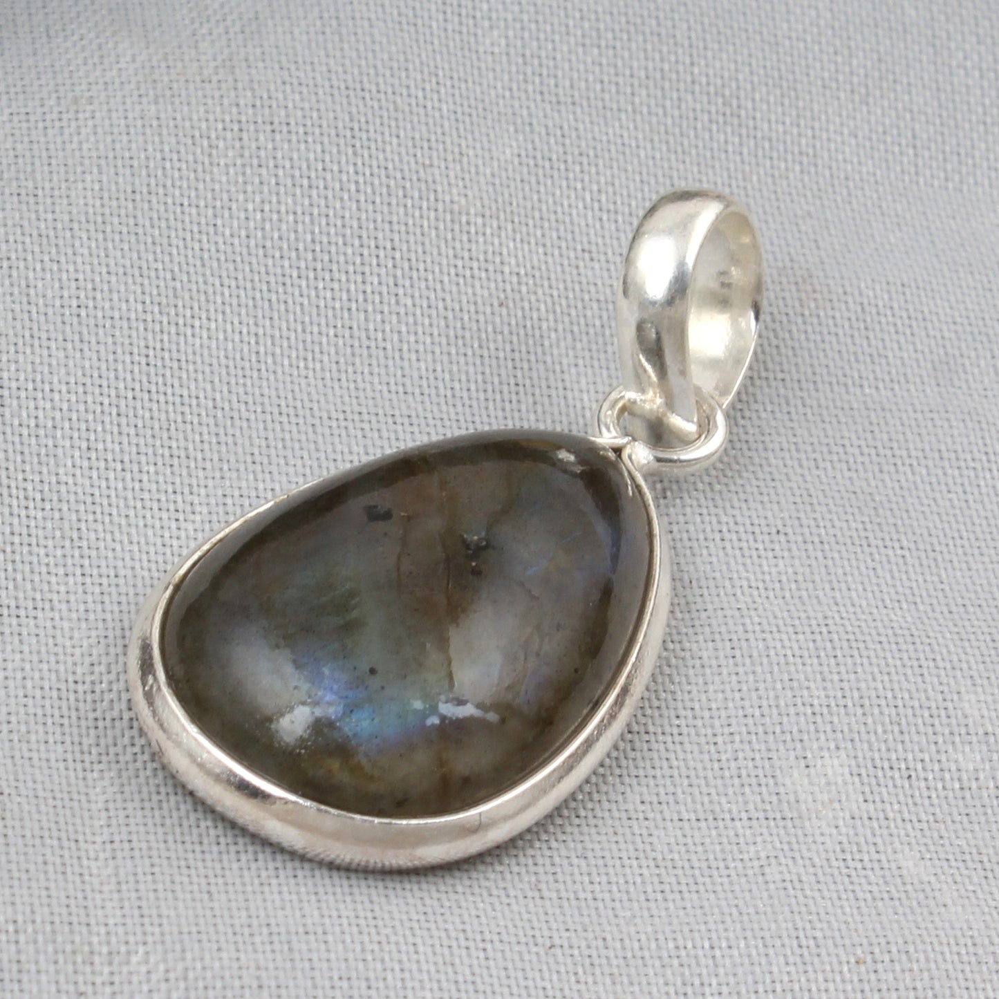 Natural Labradorite Pendant Handmade 925 Sterling Silver Bezel Setting Pear Shape Gemstone Pendant