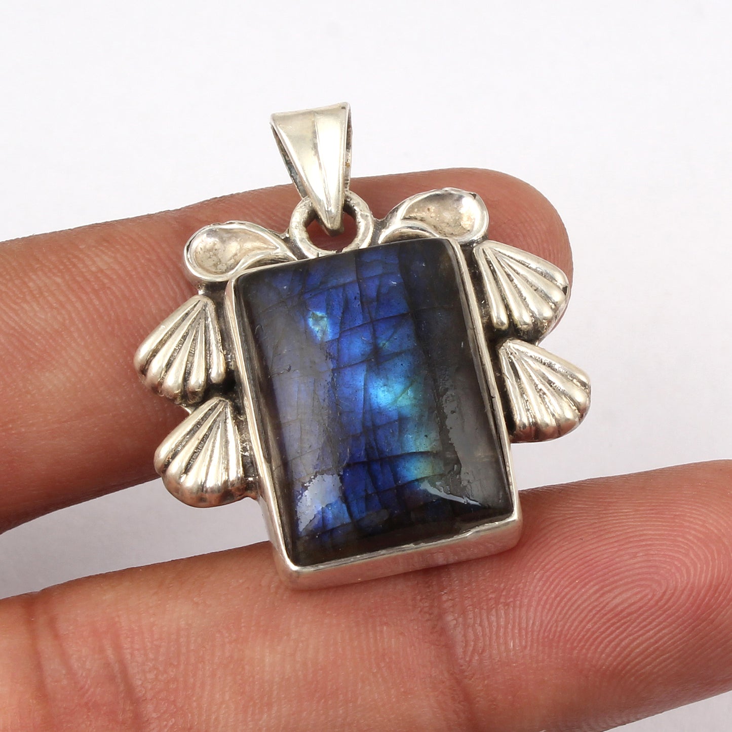 Bohemian Labradorite Pendant Handmade 925 Sterling Silver Natural Gemstone Pendant Artisan Jewelry