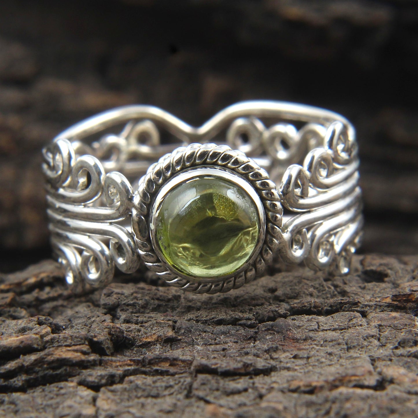 Unique Artisan Peridot Ring in 925 Sterling Silver Handmade Round Cab Ring