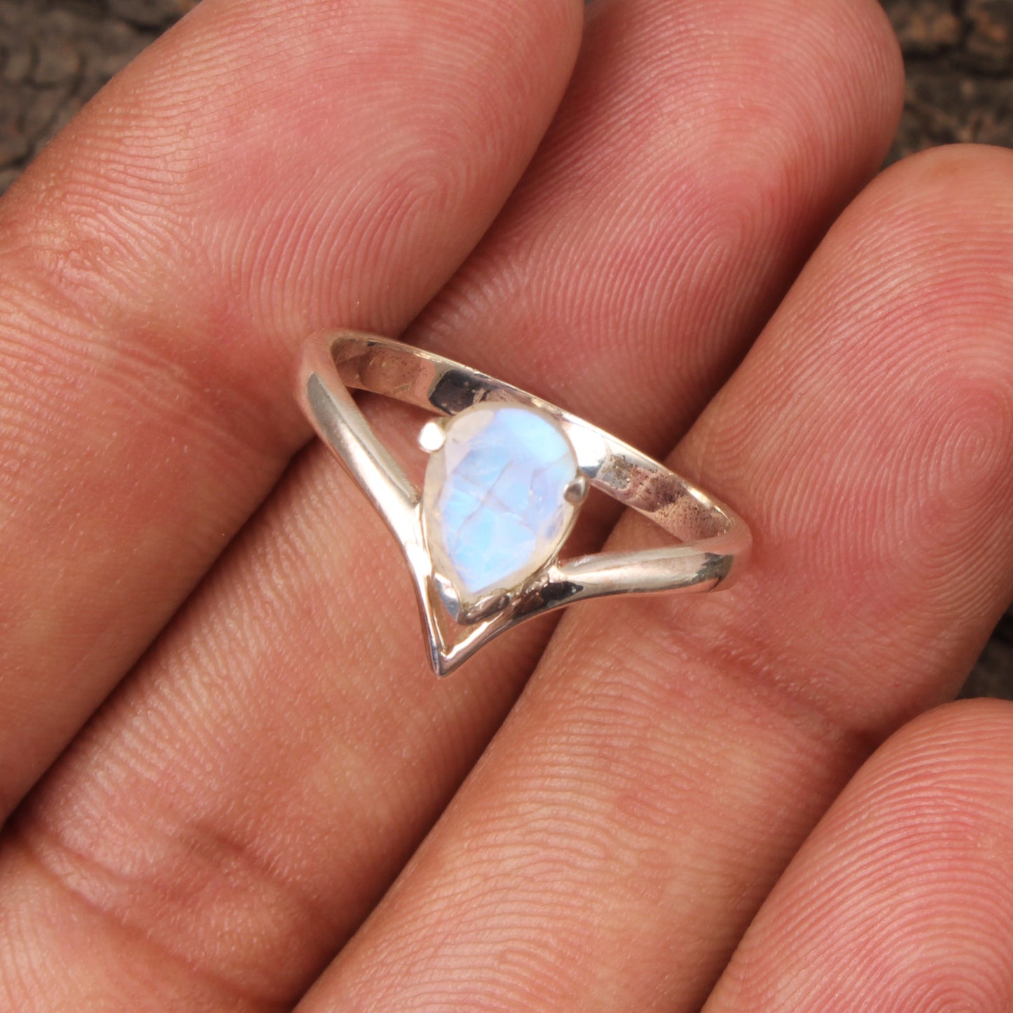 Rainbow Moonstone V-Chevron Ring Handmade 925 Sterling Silver Faceted Pear Gemstone Prong Setting Ring